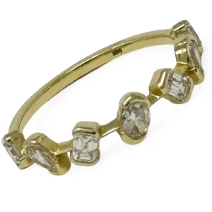 7 bezel-set diamonds of mixed shape