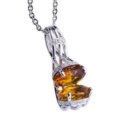 Faccia A Faccia Pendant Necklace