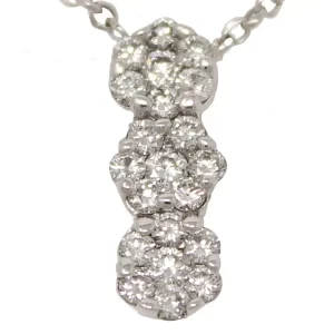 3-round clusters of diamonds with clusters in a vertical line